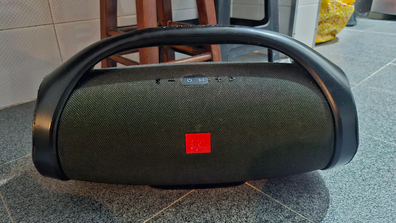Caixa de Som JBL Boombox