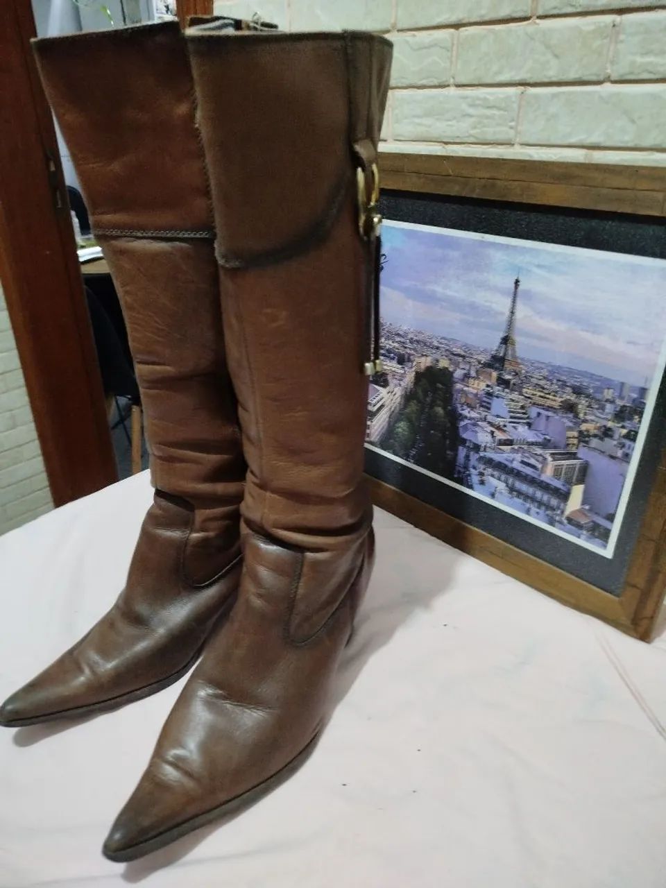 Bota de couro marrom - Foto 6