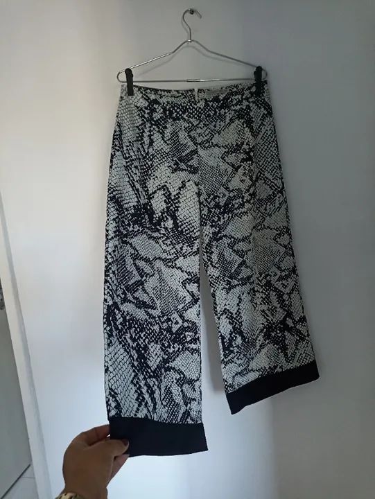  calça Capri da Luigi Bertolli   - Foto 4