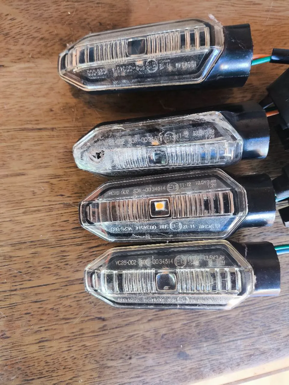 Piscas LED para Moto - Design Moderno e Eficaz