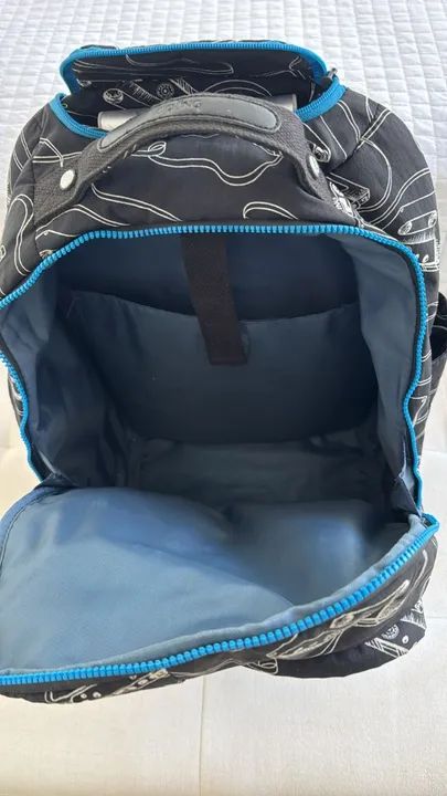 Mochila Kipling com rodinhas - Foto 6