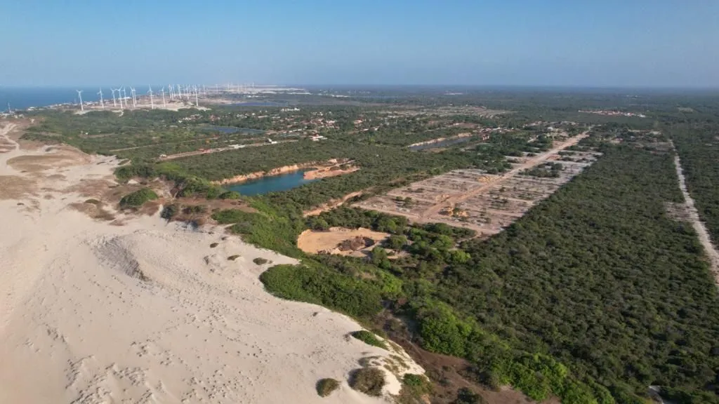 Vende - se Lote em Praia Das Fontes - Beberibe