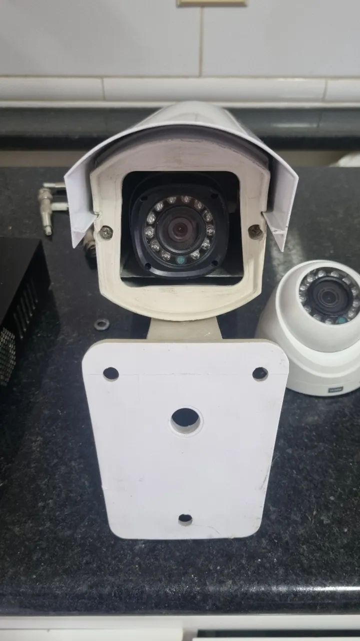 Kit Completo de Monitoramento HDCVI - 8 Canais + 5 Câmeras - Foto 3