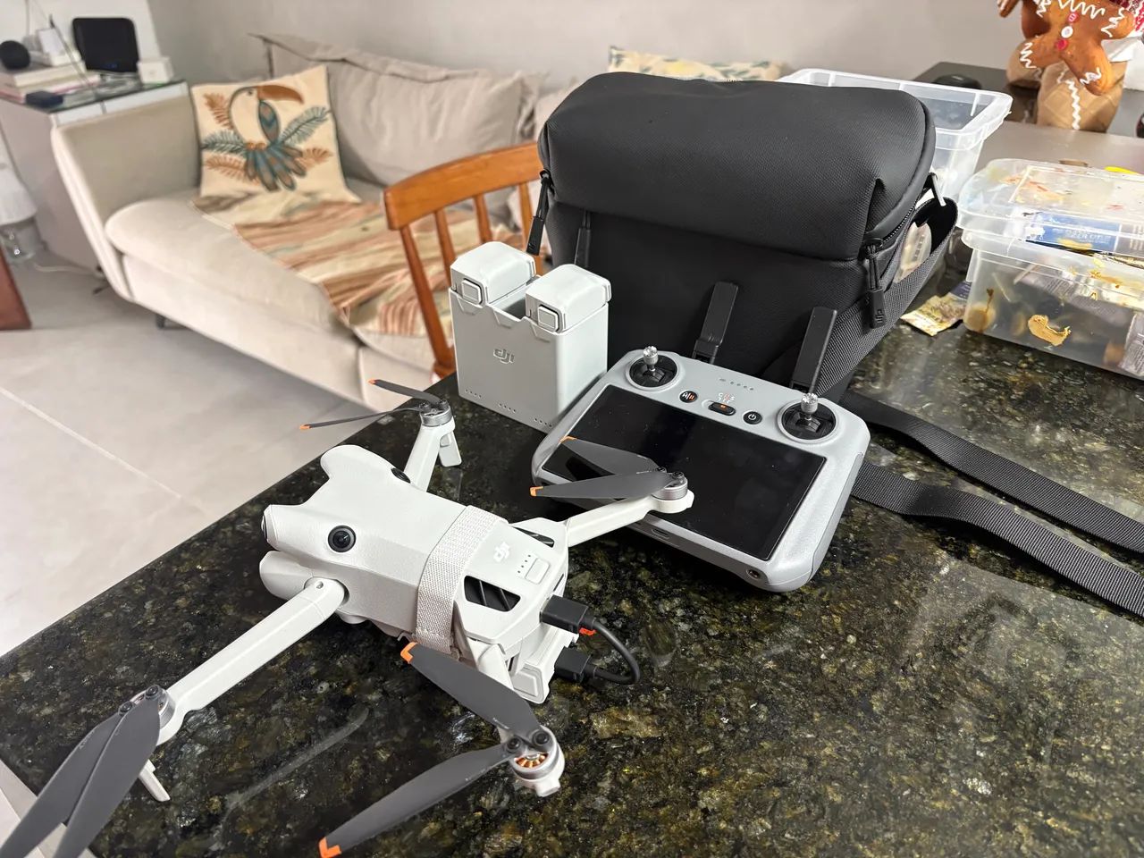 DJI Mini 4 Pro (Combo plus) RC2+ dongle 2