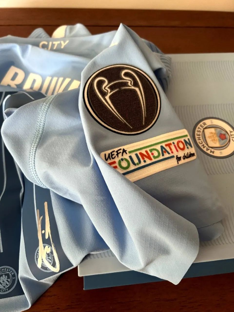 Camisa Manchester City home 23-24 Kevin De Bruyne - AUTOGRAFADA  - Foto 6