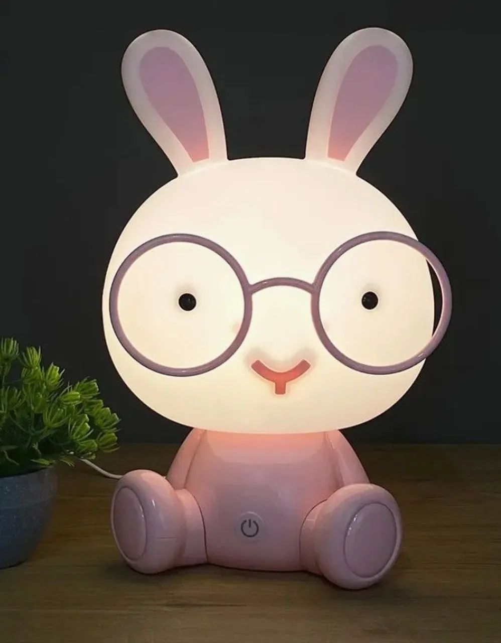 Abajur  Luminária nova lacrada Coelho Rosa com Óculos - Foto 2