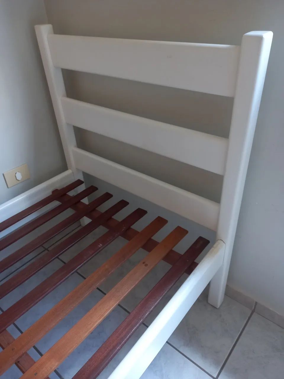 Camas de madeira - Foto 2
