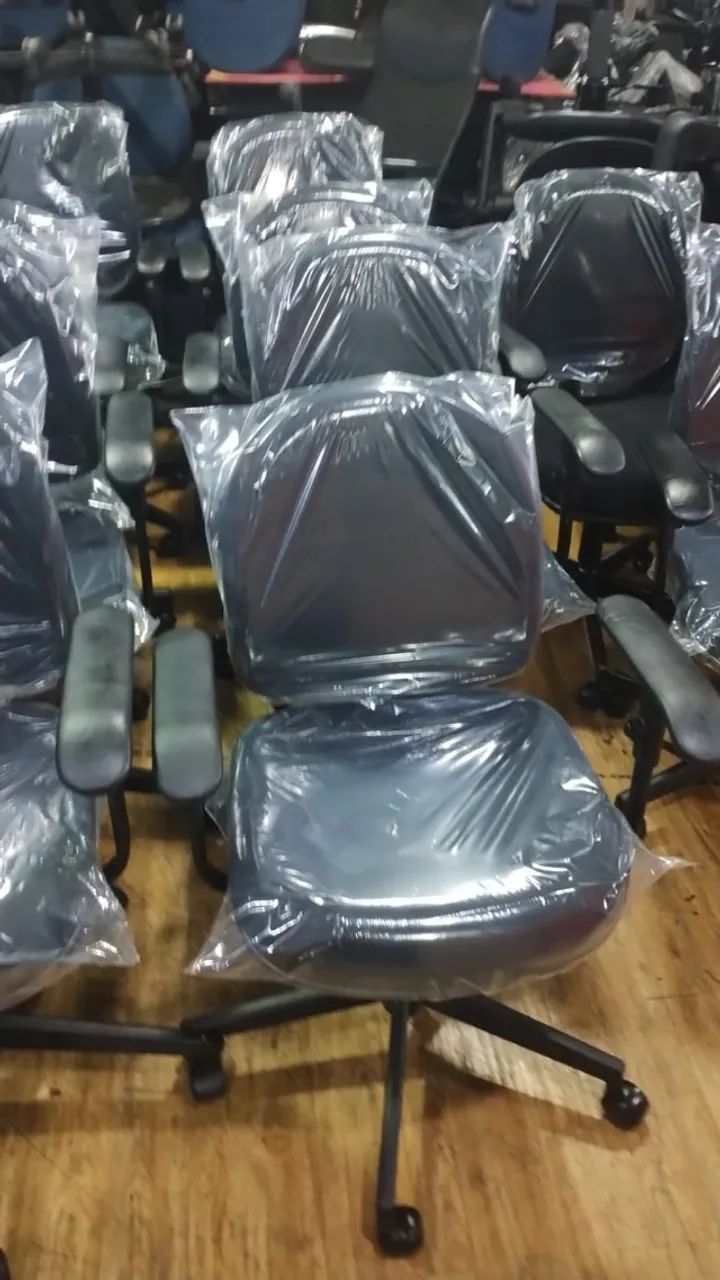 Cadeiras de Escritório Giroflex Polytrop
