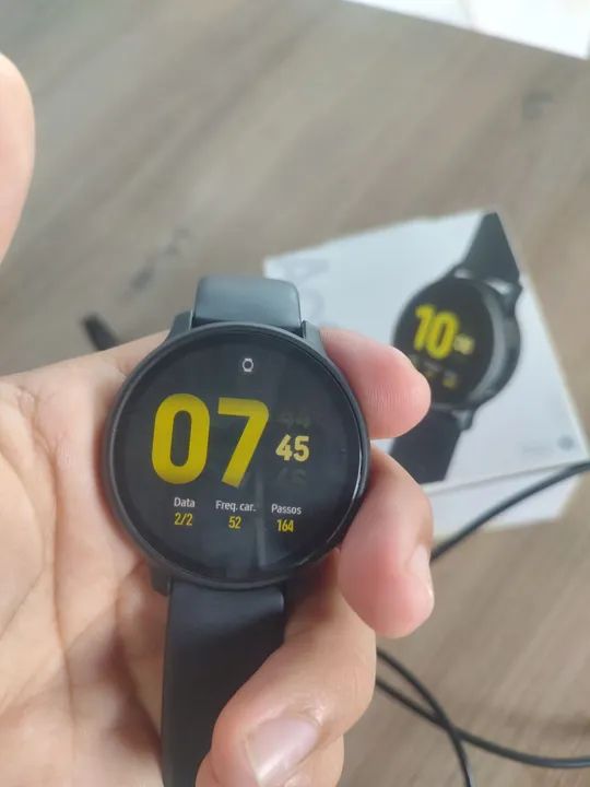 Vendo Galaxy Watch Active 2 em perfeito estado 44mm 