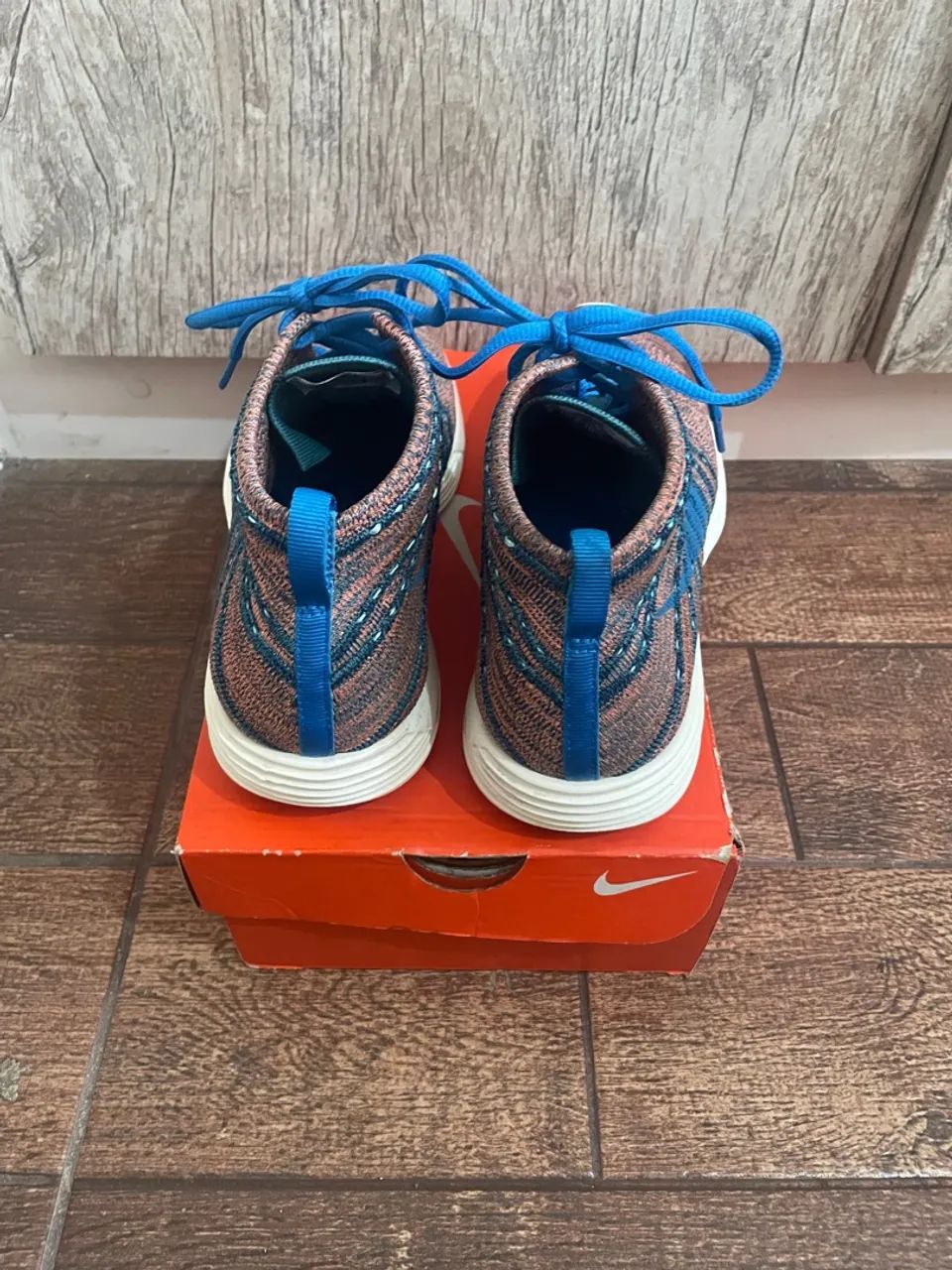 Tênis Nike Flyknit Chukka - Foto 2