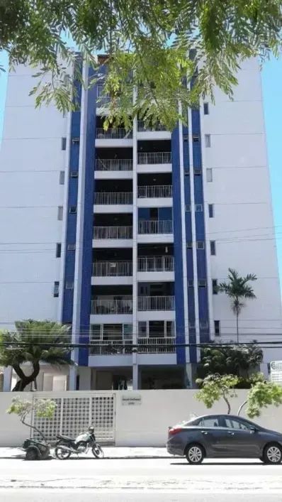Jean Charles/ Boa Viagem: 1 ST, 3 QTS e 131 m²