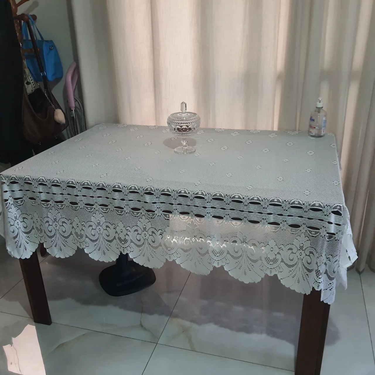 MESA DE MADEIRA COM TAMPO DE VIDRO  - Foto 3