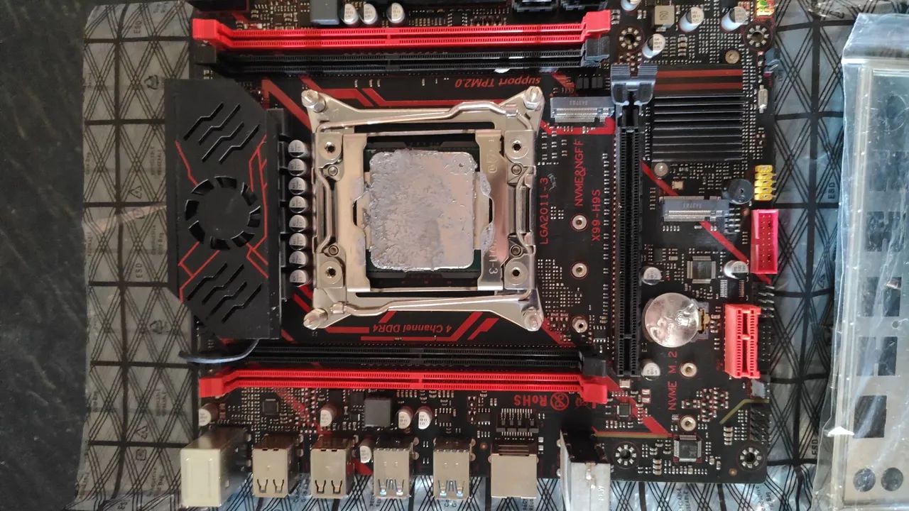 PLACA MÃE QIYIDA X99 H9S 