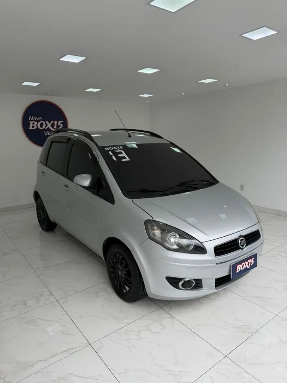 Fiat Idea ATTRACTIVE 1.4 8V FLEX 2013