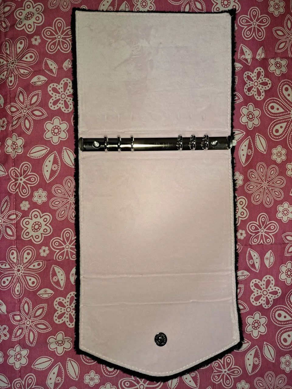 binder a5 preto pelúcia - Foto 2