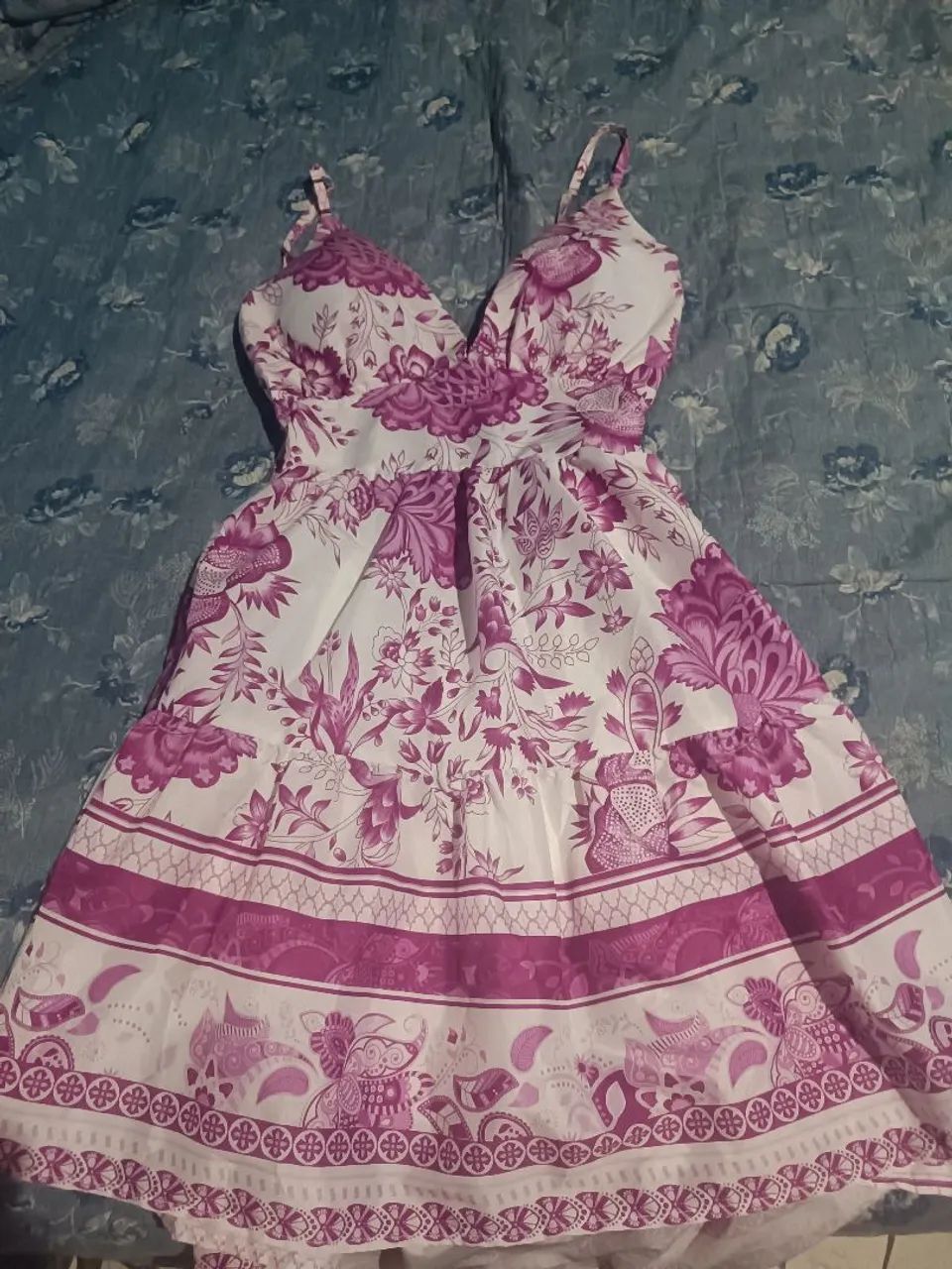 Vendo vestido nunca usado 