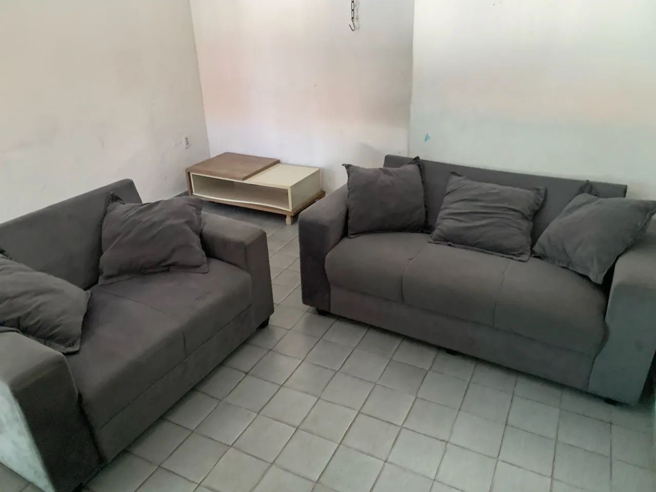 Sofá 2 e 3 lugares 4 meses de uso  - Foto 3