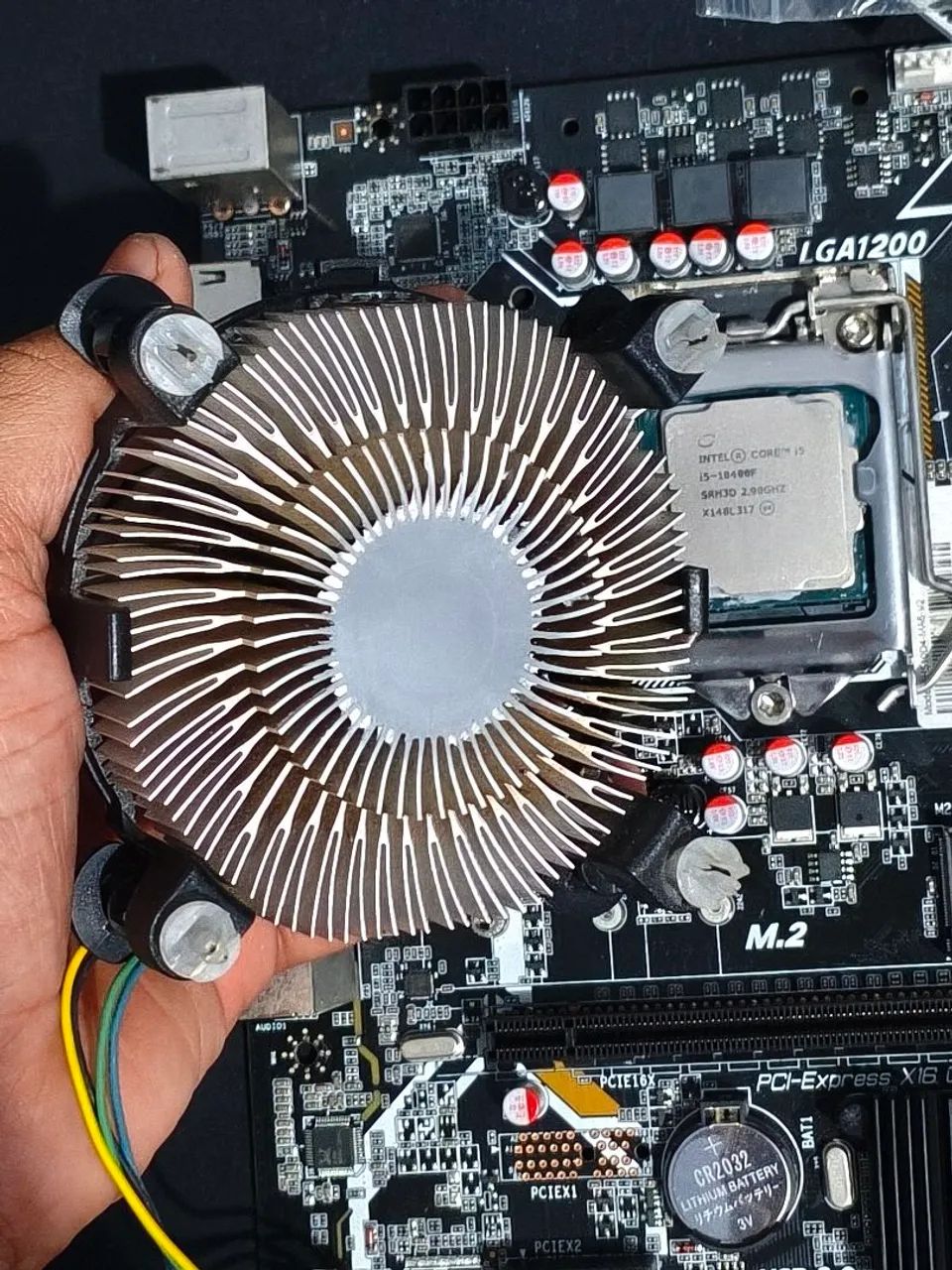 Intel Core i5-10400F CPUクーラー付き Processador Intel Core i5-10400F + Cooler Original Intel - Sigma