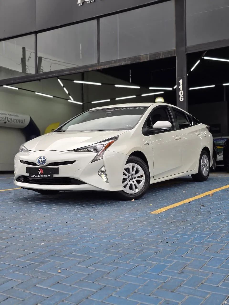 Toyota Prius 2016