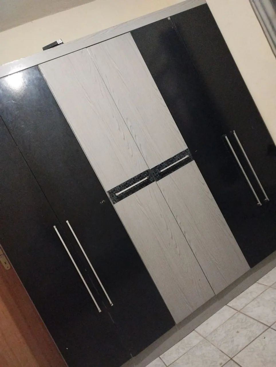 Guarda - roupa
