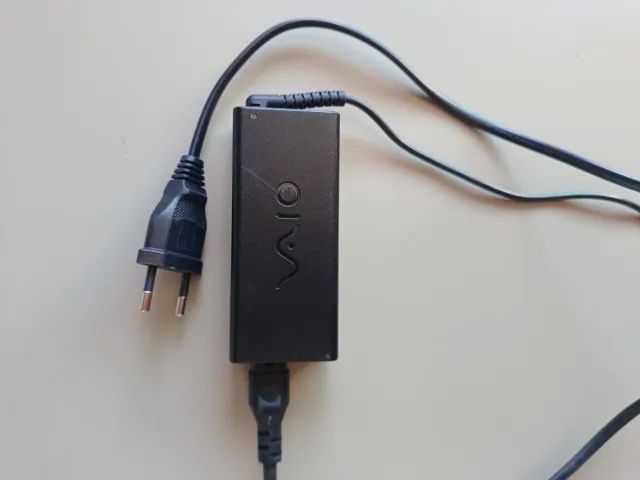 Laptop Sony Vaio SVT141A11X - Foto 5