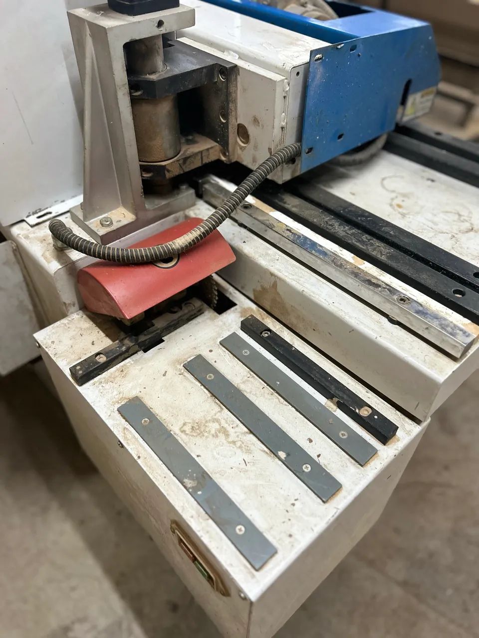 Coladeira de Borda VIMA Trifásica - 3 Grupos - Semi-Automática - Foto 2