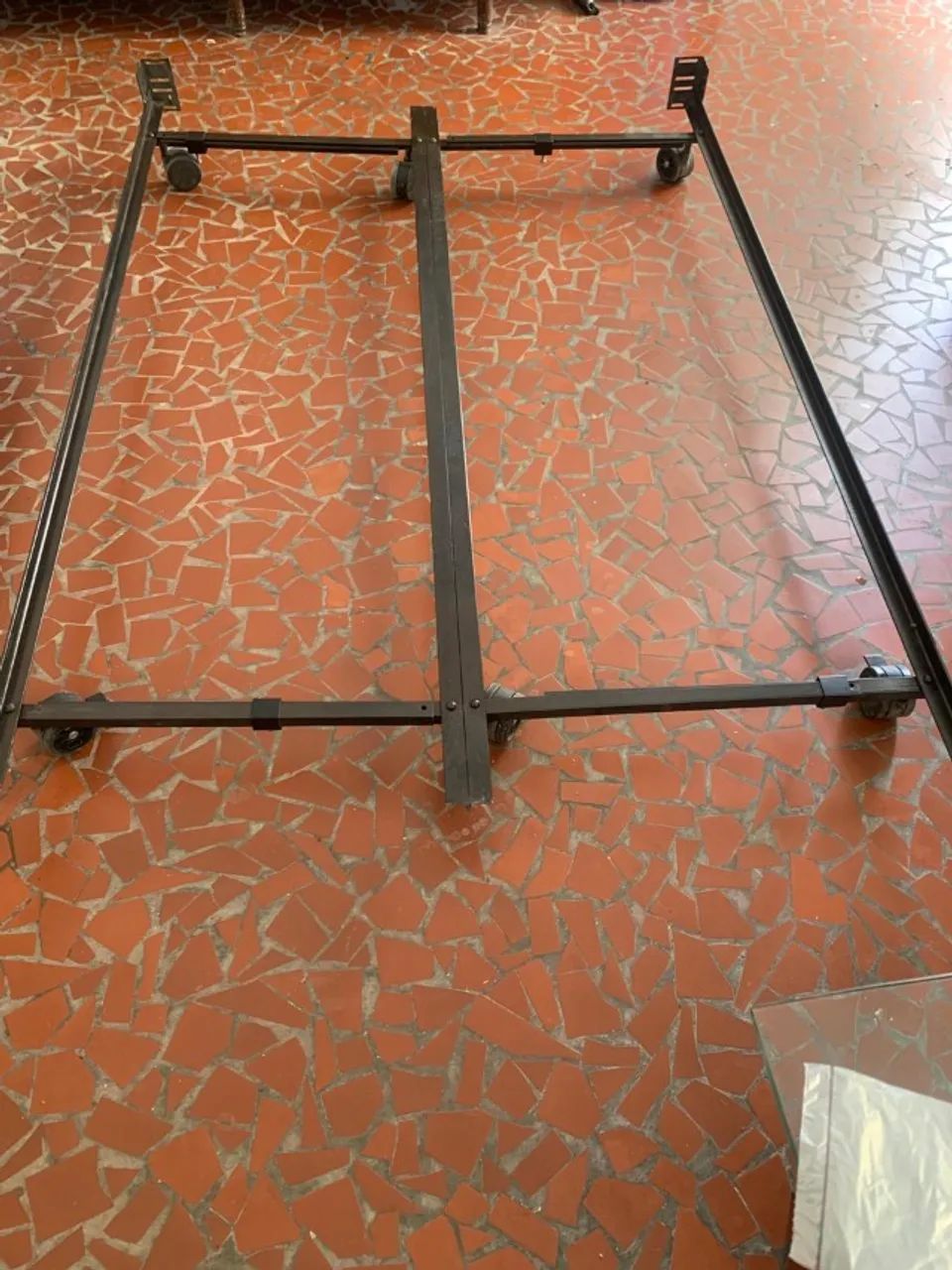 Base para cama em aço com rodinhas e regulavel - Foto 5