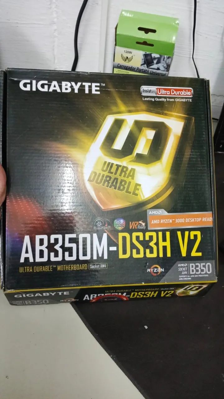 Placa mãe Gigabyte Ultra Durable GA-AB350M-DS3H V2