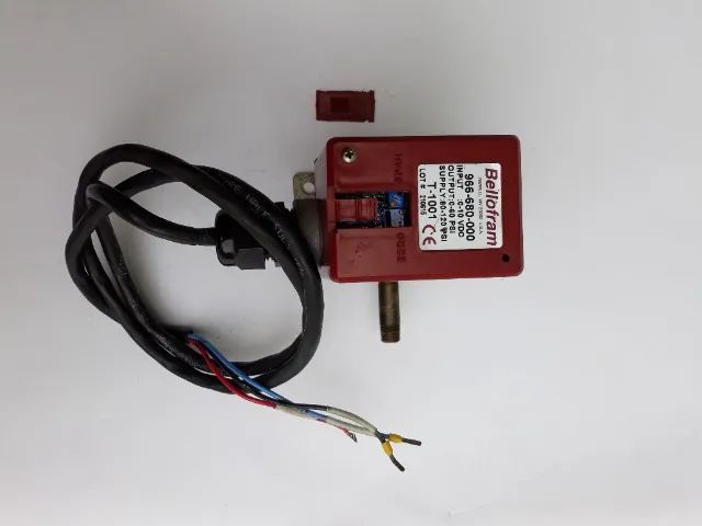 Bellofram T-1001 PRESSURE TRANSDUCER  - Foto 2