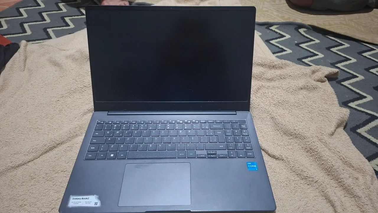 ? VENDO SAMSUNG GALAXY BOOK2 