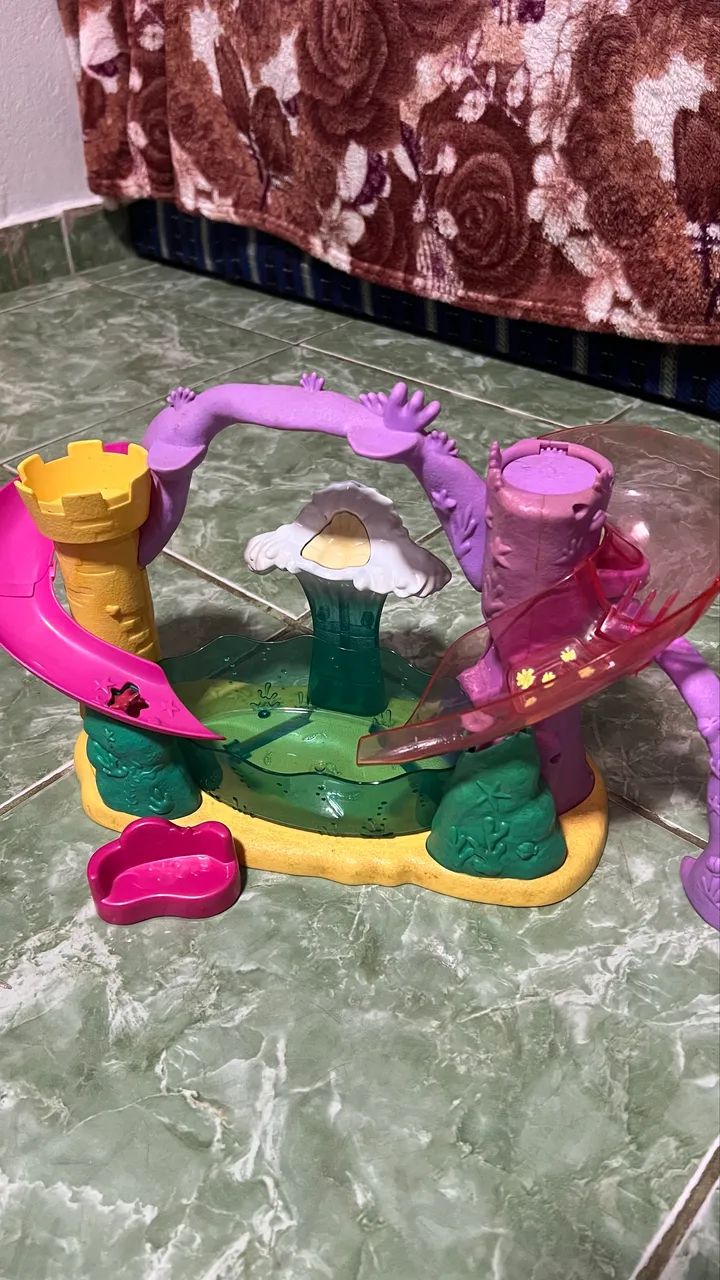 PARQUE AQUÁTICO - POLLY POCKET