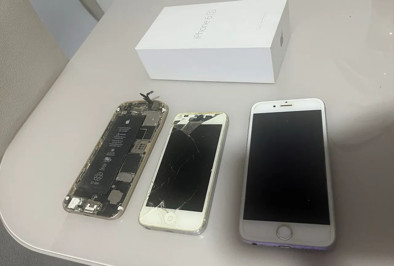 iPhones para uso de peças 
