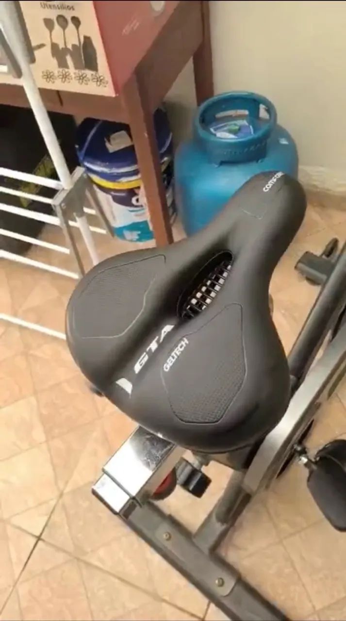Bike de Spinning Usada  - Foto 3