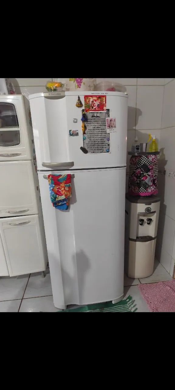 Vendo ou troco geladeira duplex 