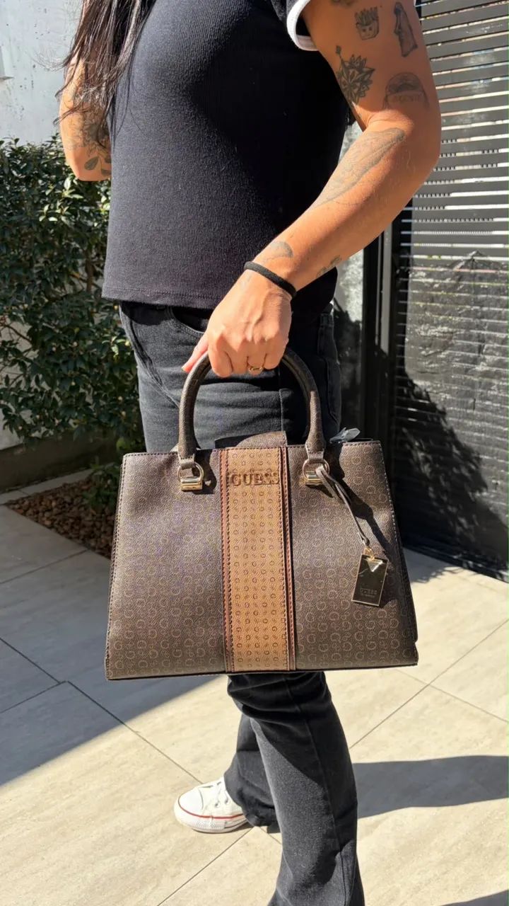 Bolsa Nova GUESS ORIGINAL - NOVA YORK - Foto 3