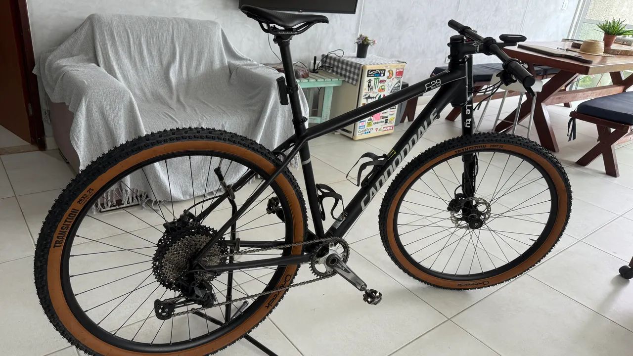 MTB cannondale lefty aro 29 tam 19 carbono
