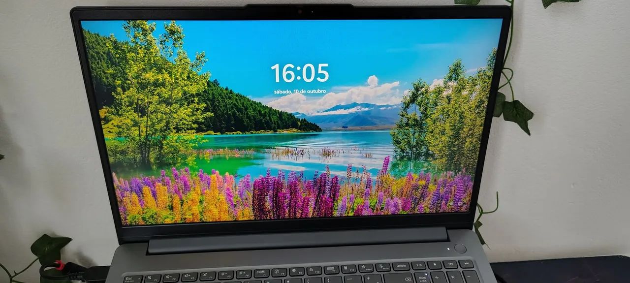 Notebook Lenovo Loq  - Foto 3