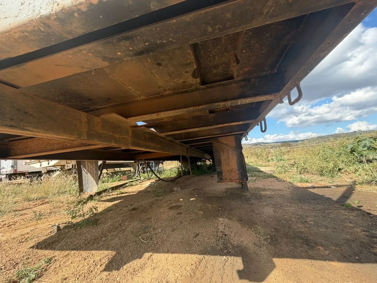 Plataforma - Comprimento 10 metros/ Largura 2,60 MT - Foto 3