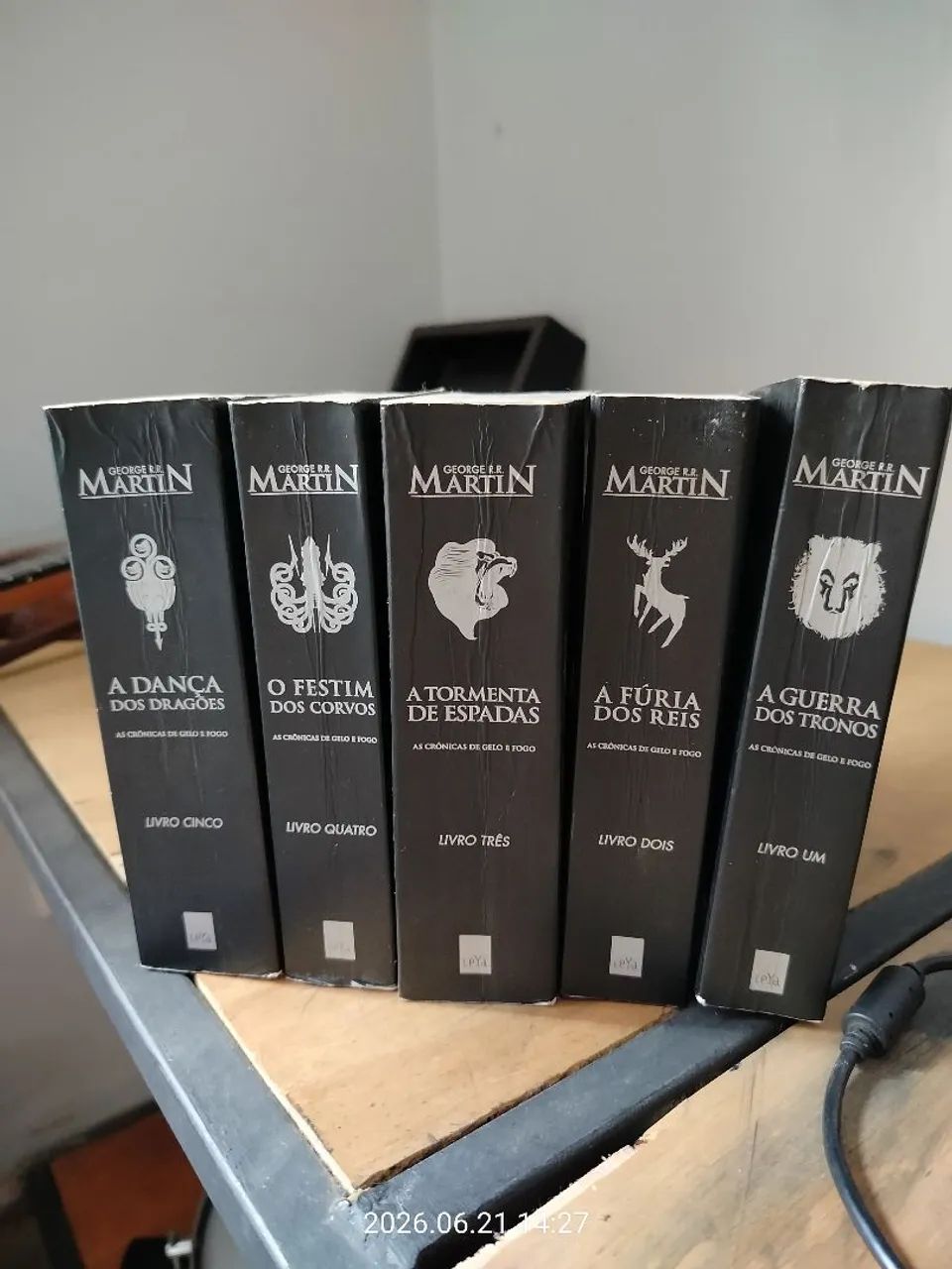 Livros das crônicas de gelo e fogo 
