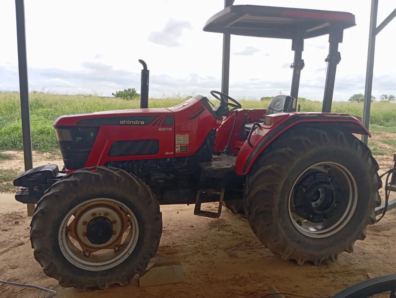 Trator Mahindra 6075 (2023) - 75cv - 4x4 - Foto 6