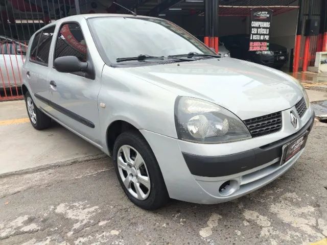 Renault Clio 2004