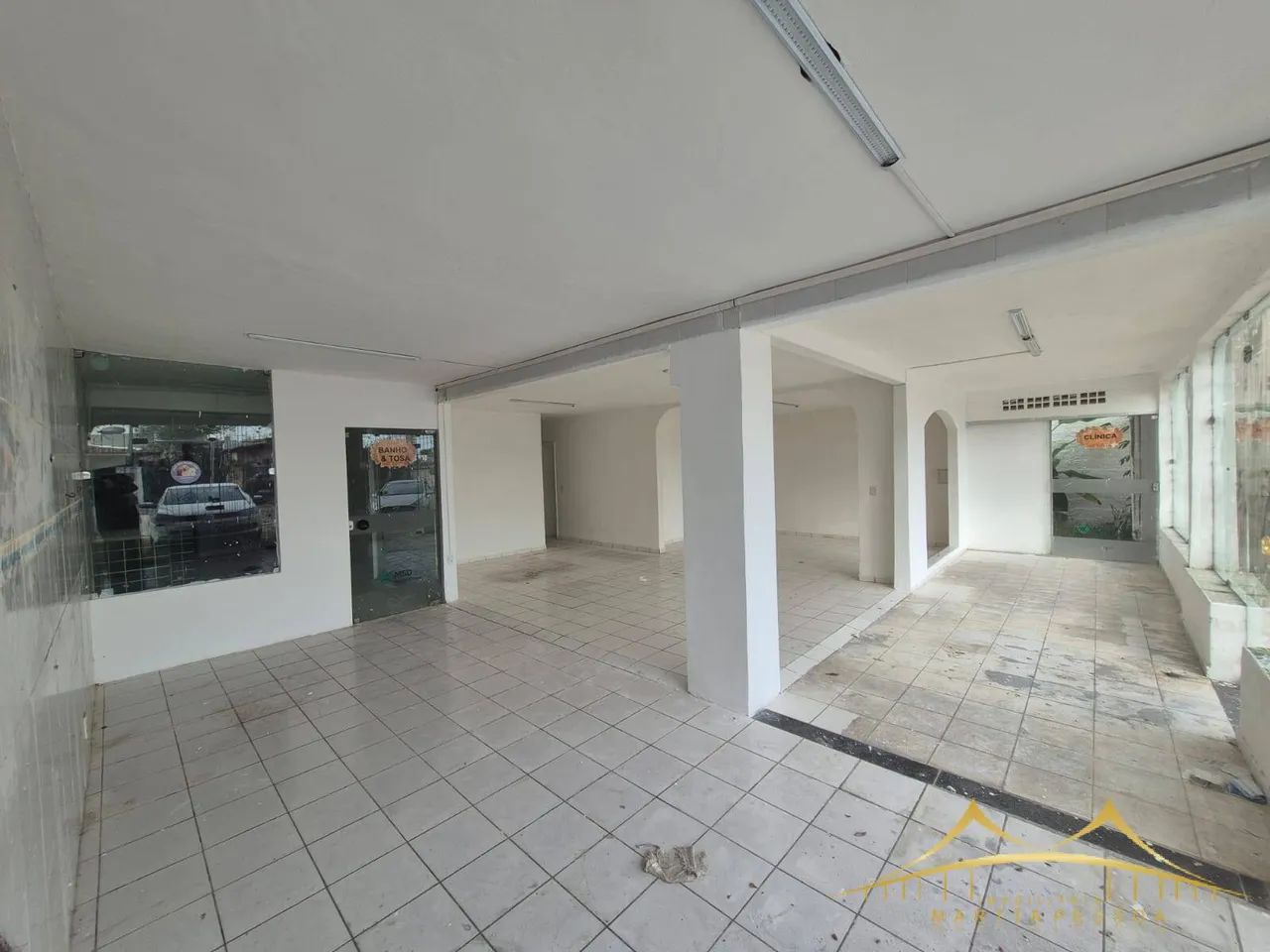 Casa Comercial em Ponta Negra com 457m², Na Av. Praia de Buzios - Foto 3