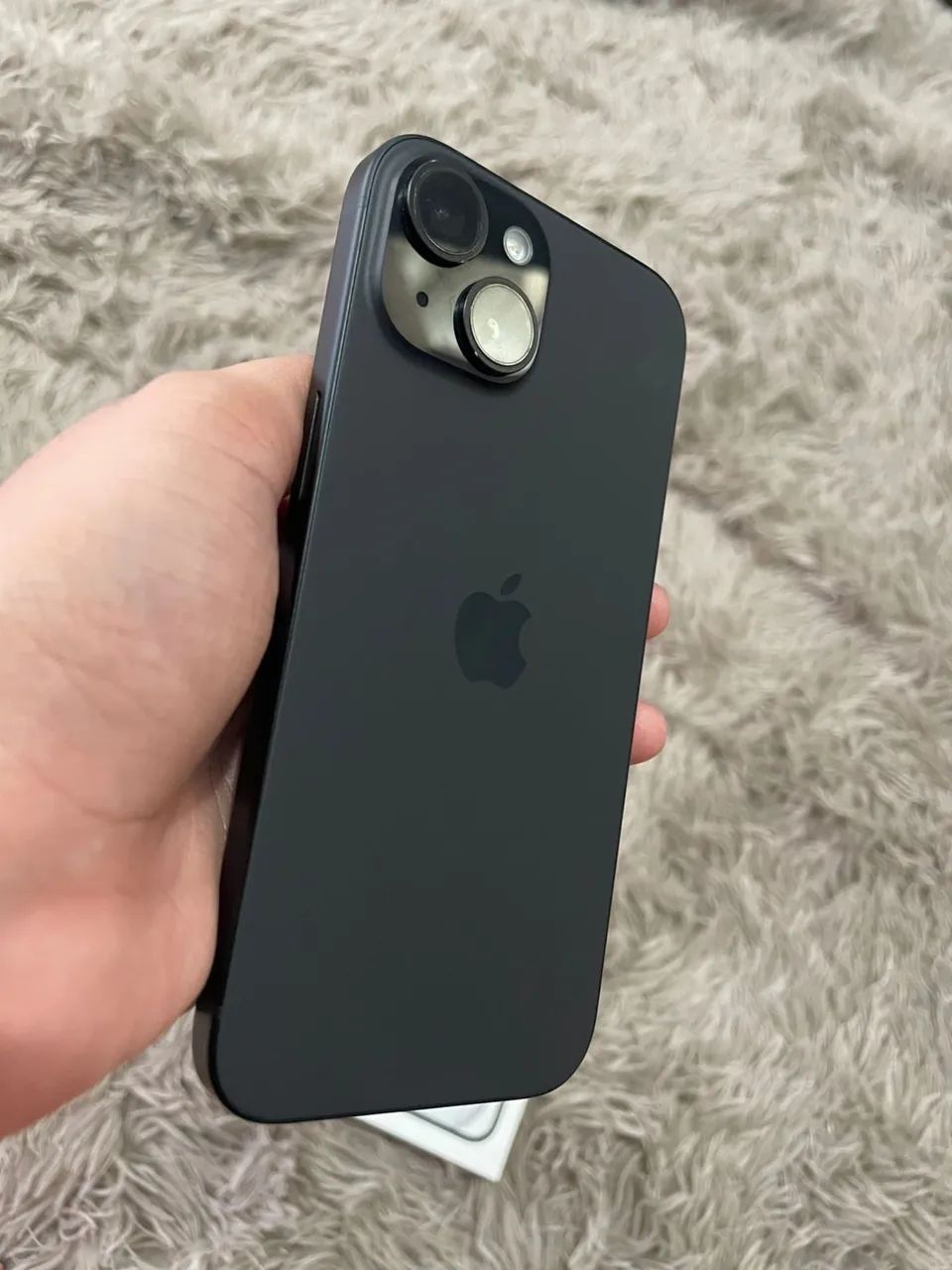 iPhone 15 256gb bateria 100% apenas 5 meses de uso - Celulares e