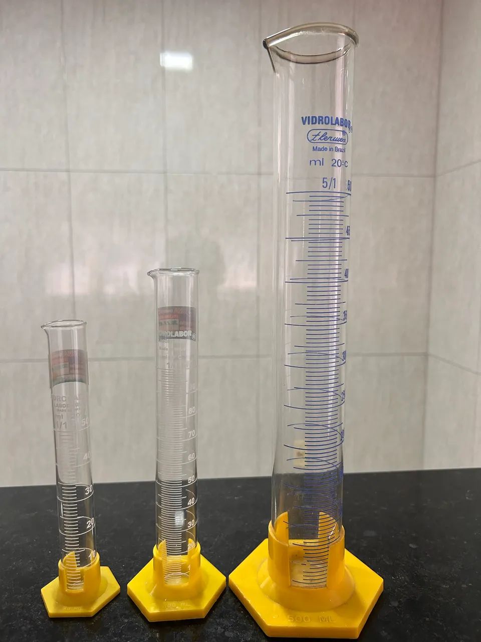 Materiais de laboratório  - Foto 2