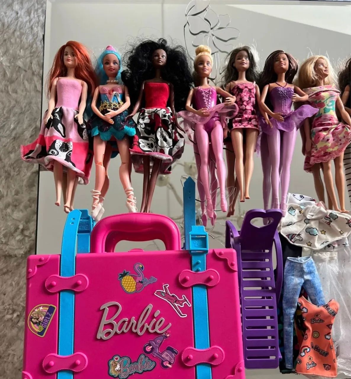 Bonecas Barbie e acessórios 