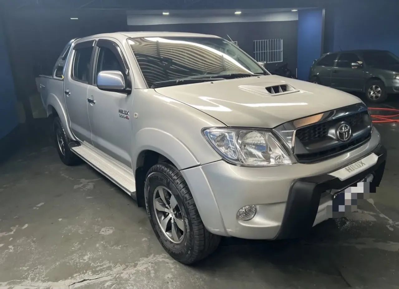 Hilux 2006 PARCELADA