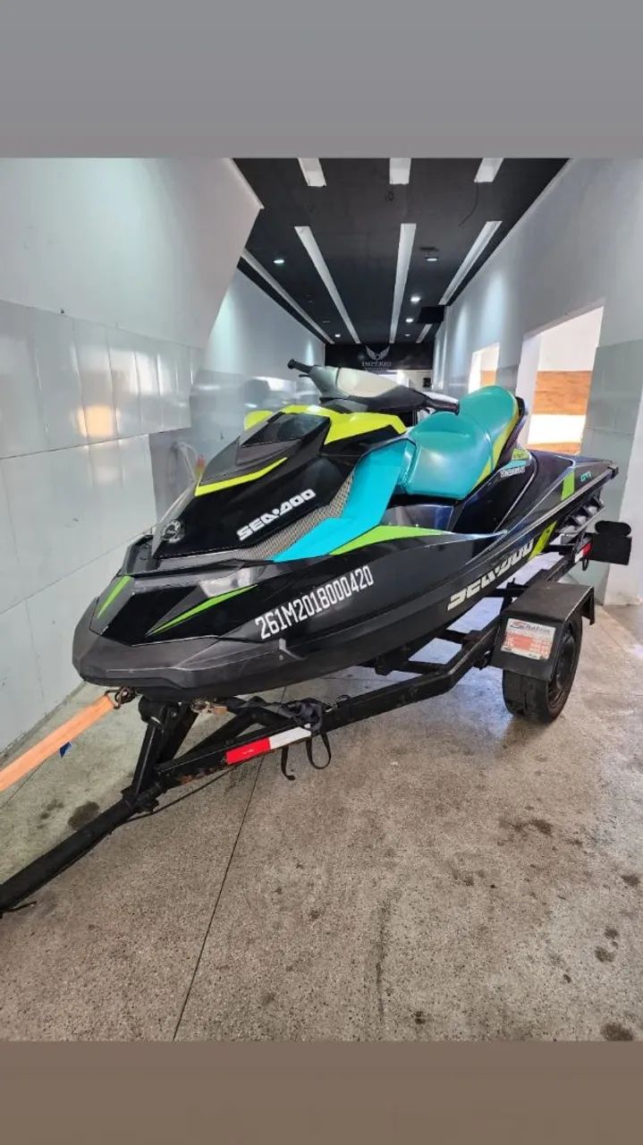 Jet ski Sea-Doo GTI 