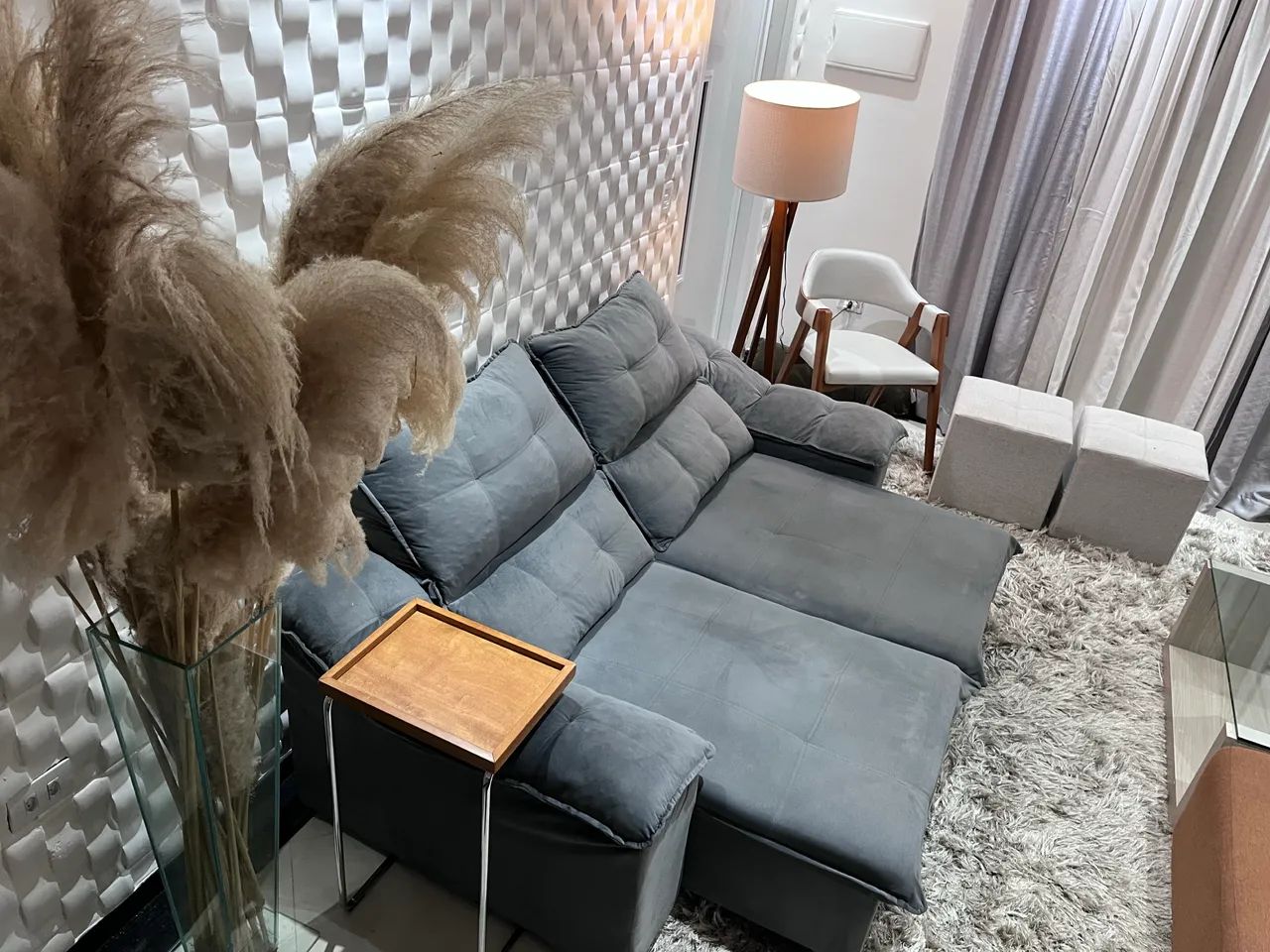 sofá retrátil e reclinável semi novo - Foto 4