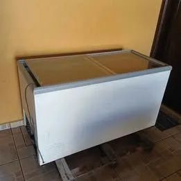 Freezer horizontal porta de correr vidro 