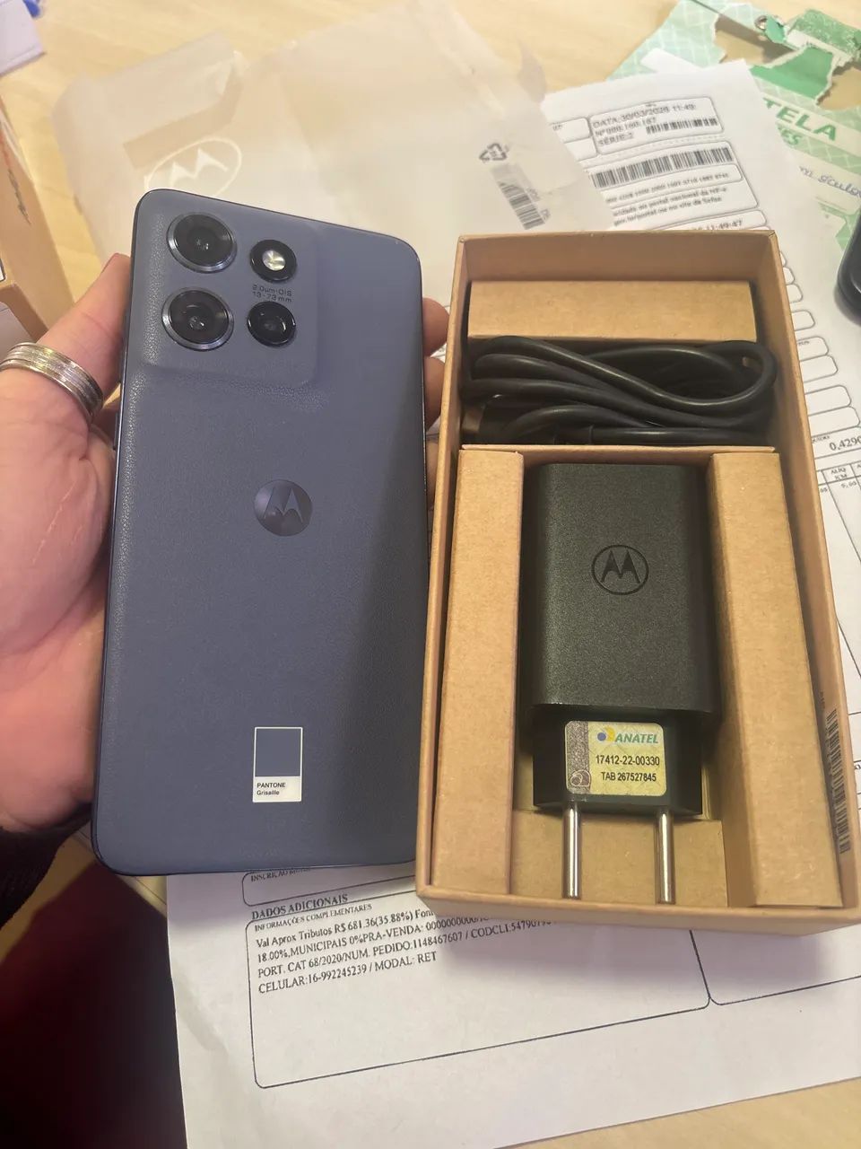 Celular Motorolo Edge 50 NEO - Foto 5